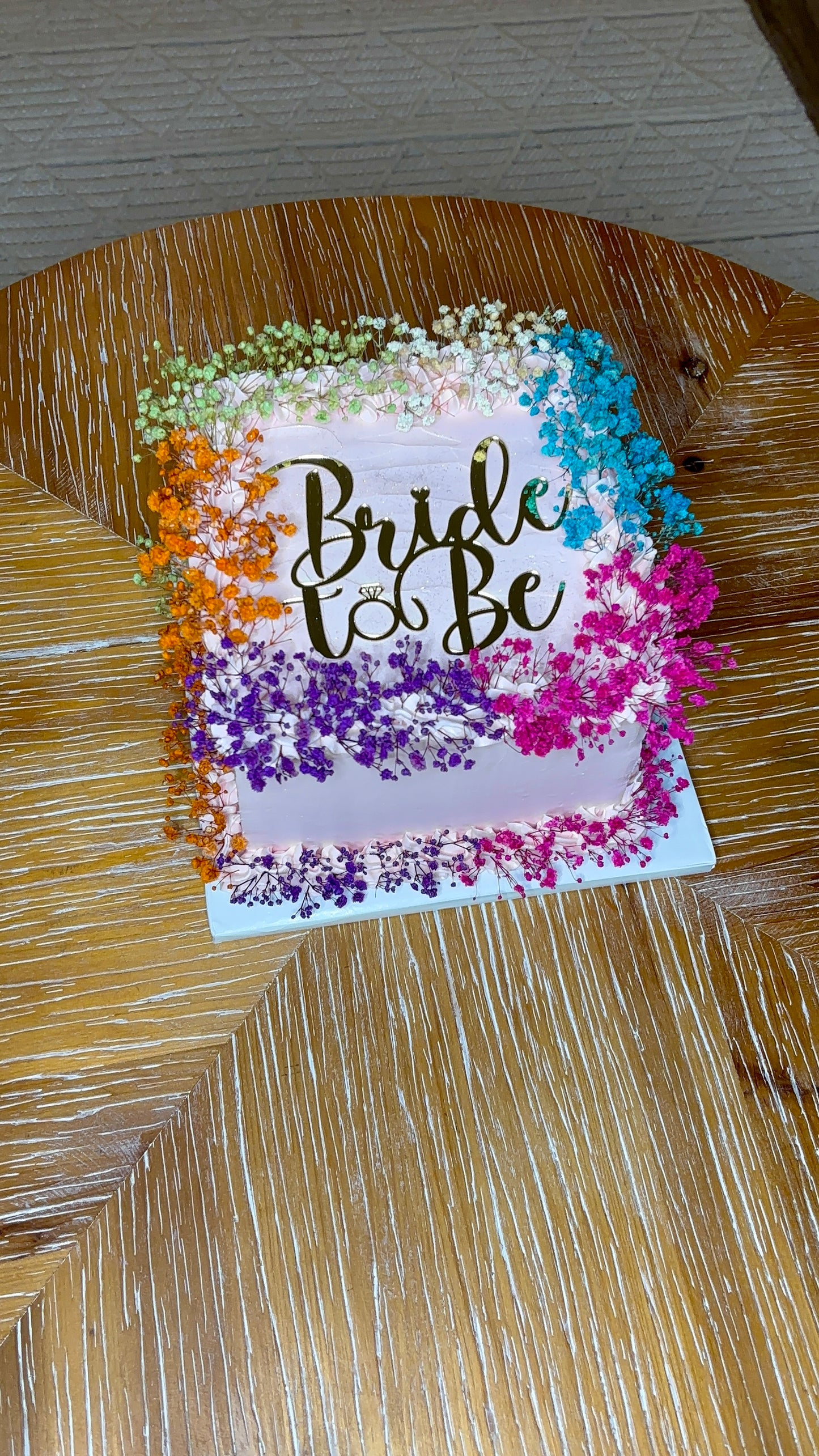 LUXURY CAKE (Pick Up Only)