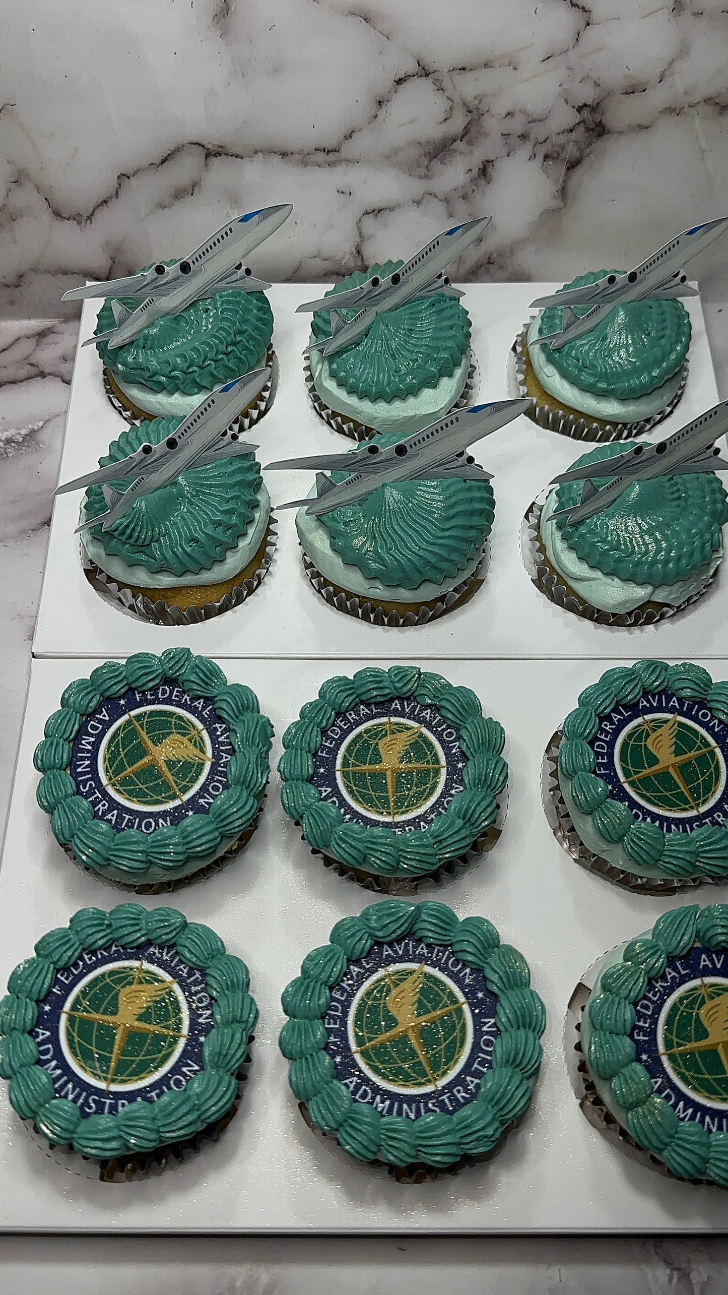 LUXURY CUPCAKES (Pick up Only)