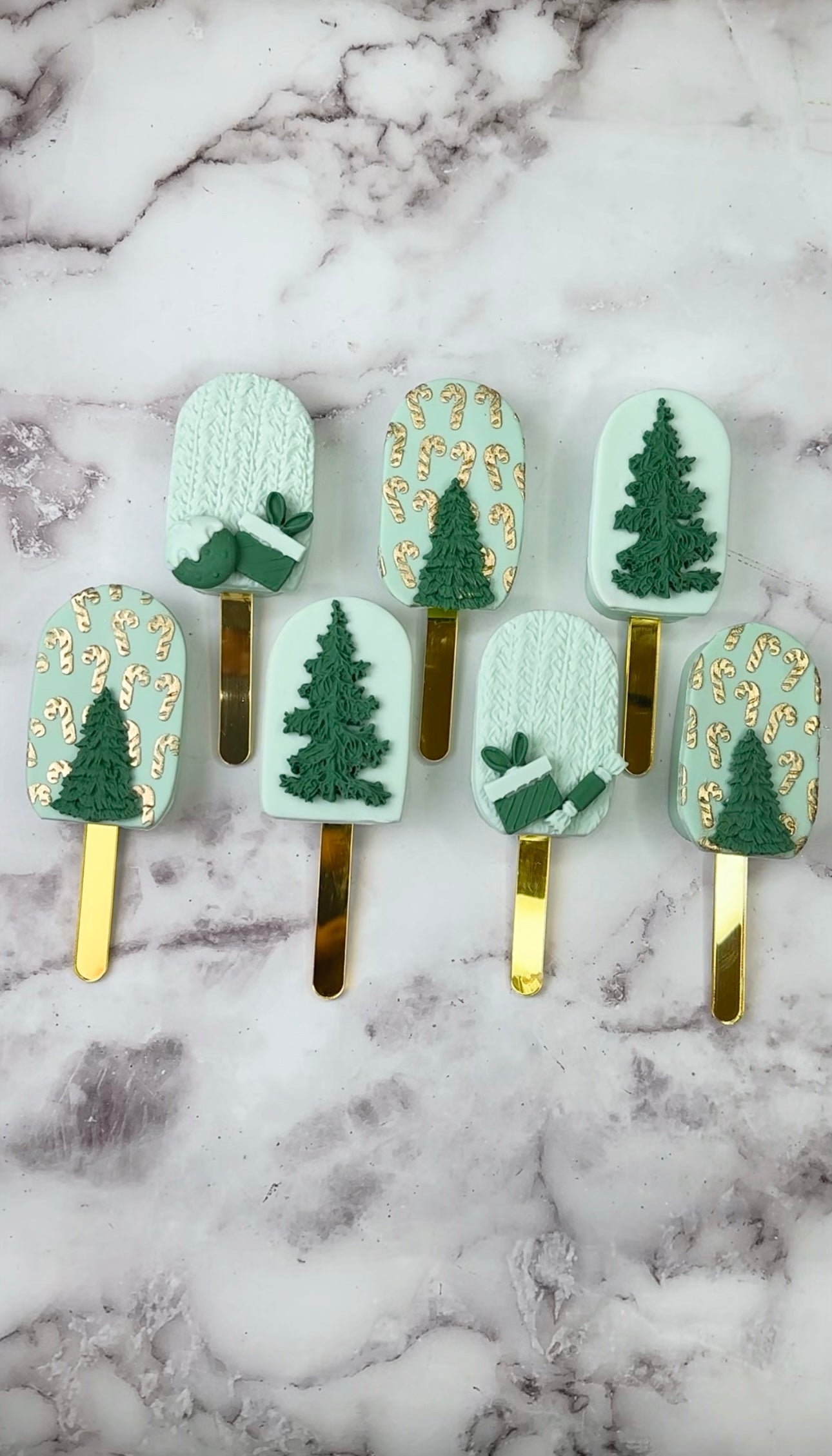 CUSTOM LUXURY TREATS (PER DOZEN)