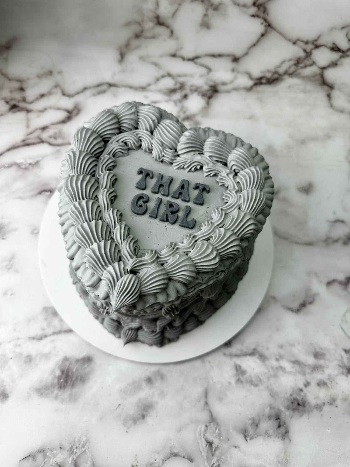 Luxe 1-on-1 Cake Decorating Experience