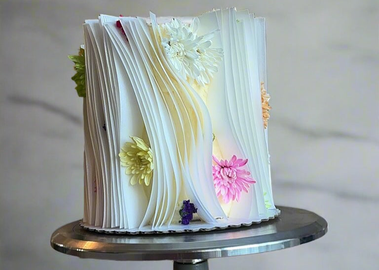 Luxe Premium 1-on-1 Cake Decorating Experience - Wafer Paper Artistry