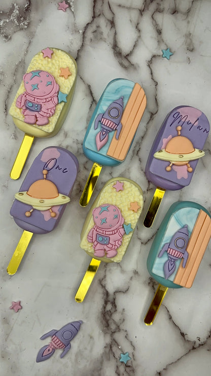 CUSTOM LUXURY TREATS (PER DOZEN)