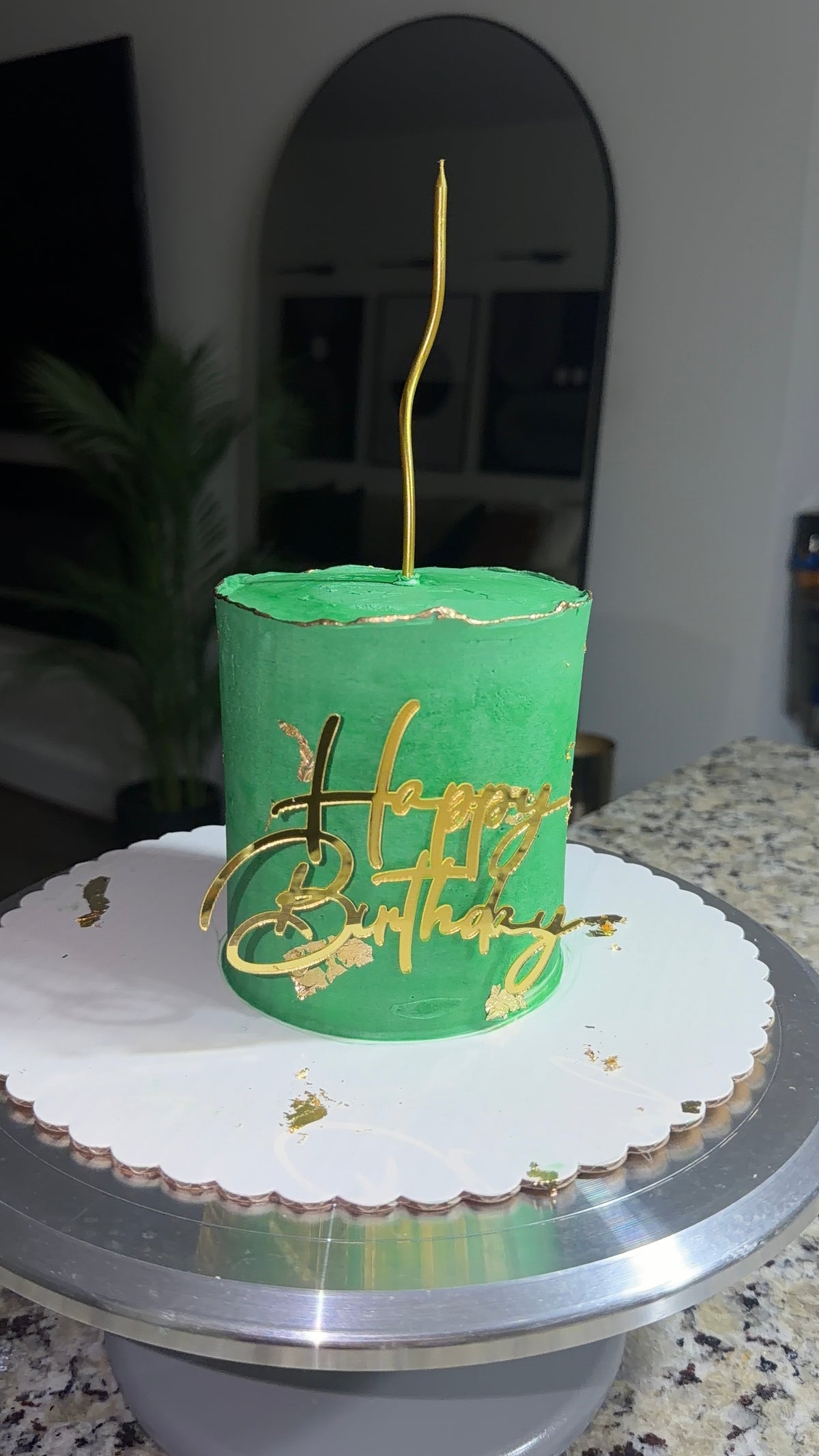 LUXURY CAKE (Pick Up Only)