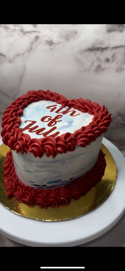 LUXURY HEART CAKE (Pick Up Only)