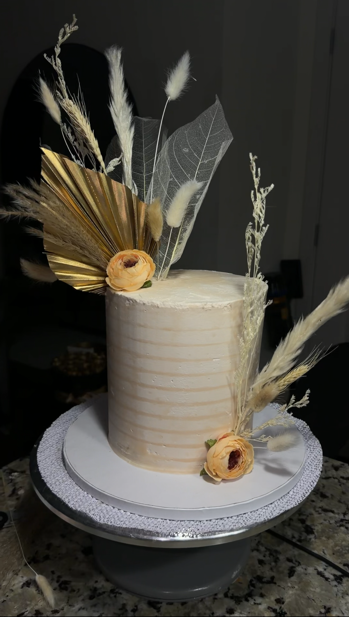 LUXURY CAKE (Pick Up Only)