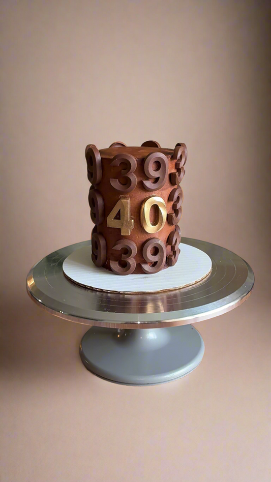 MINI LUXURY CAKE (Pick Up Only)