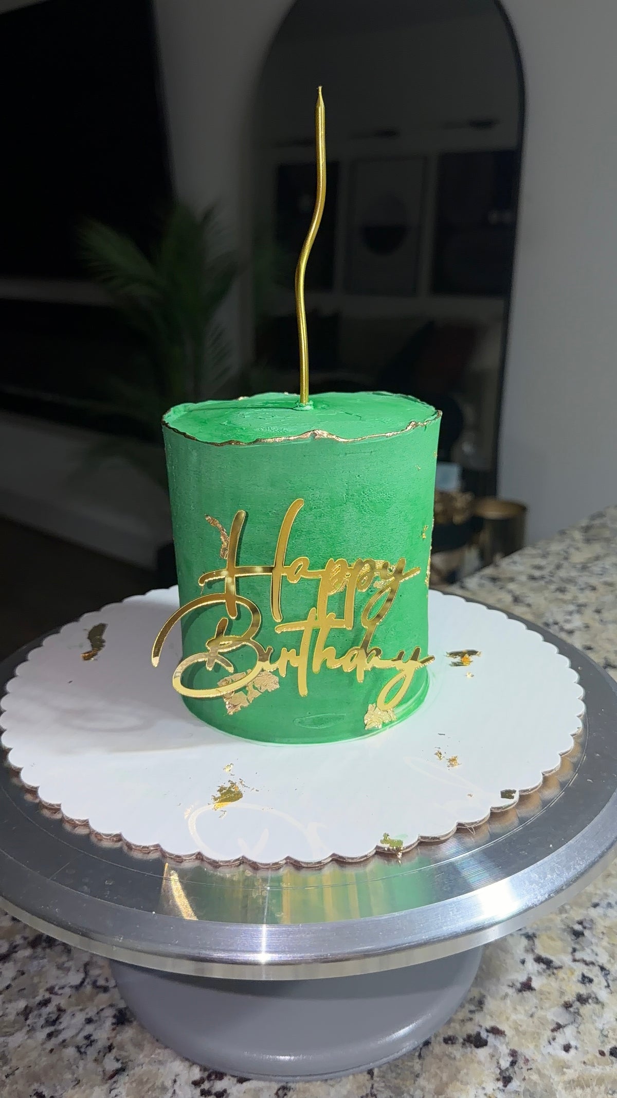 LUXURY CAKE (Pick Up Only)