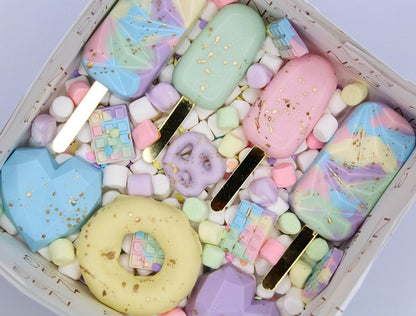 LUXURY TREAT BOX